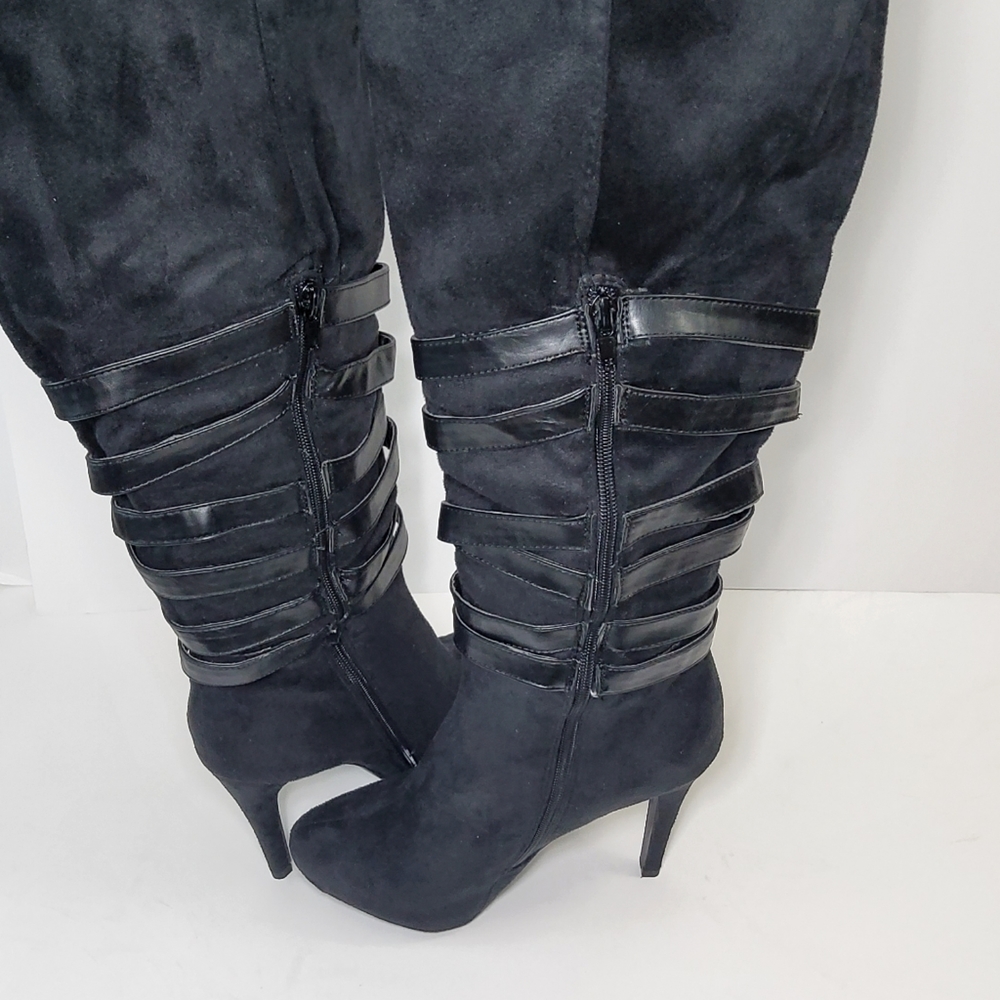 Twisted Boots - Picture 12 of 12